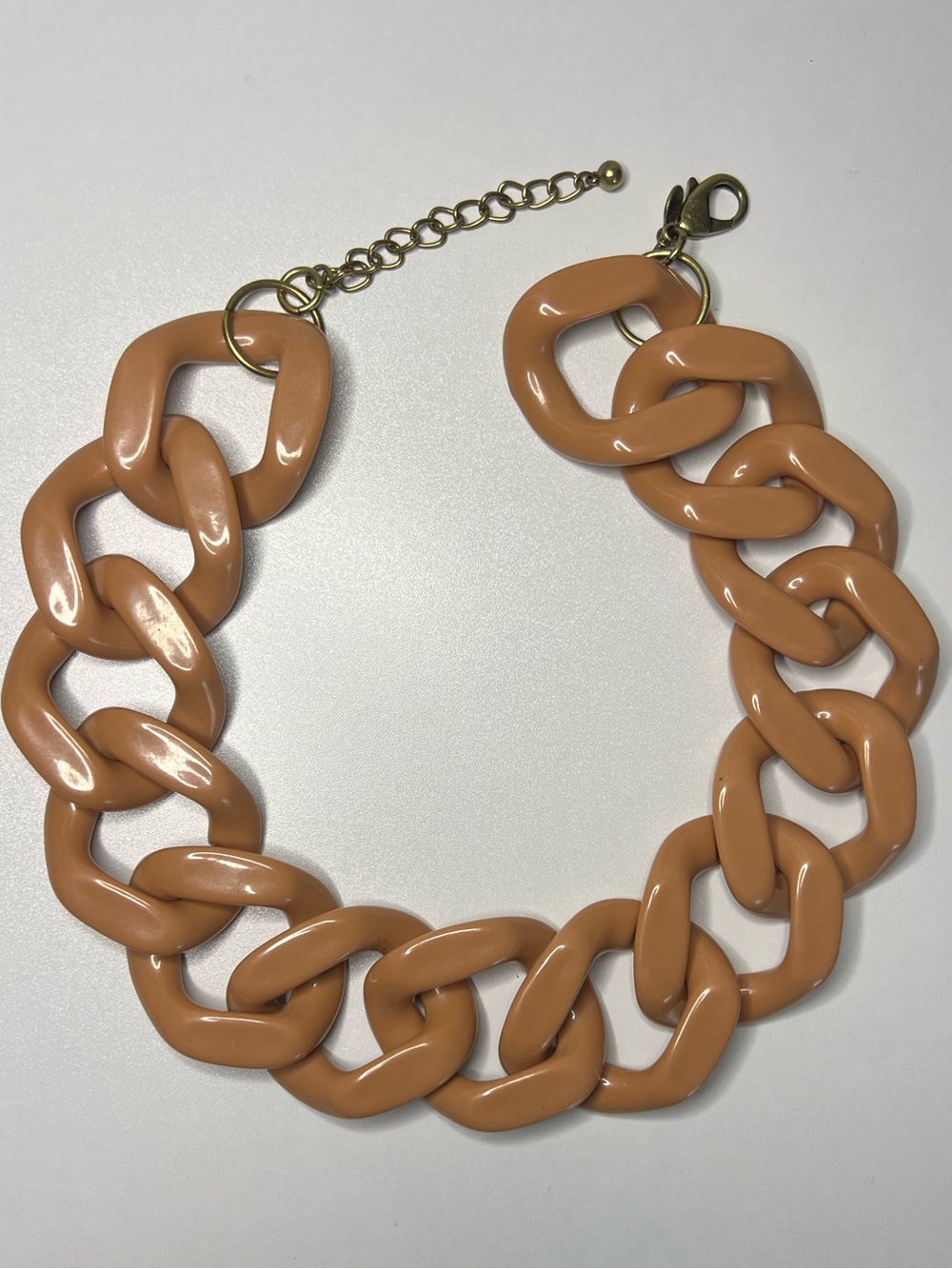 Brown Resin Chunky Link Necklace - Women Jewelry Express - Picture 3 of 7
